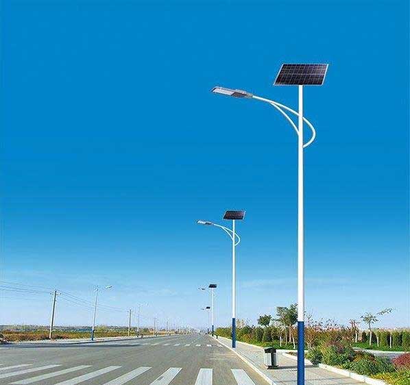 為什么太陽能路燈在城里很罕見？